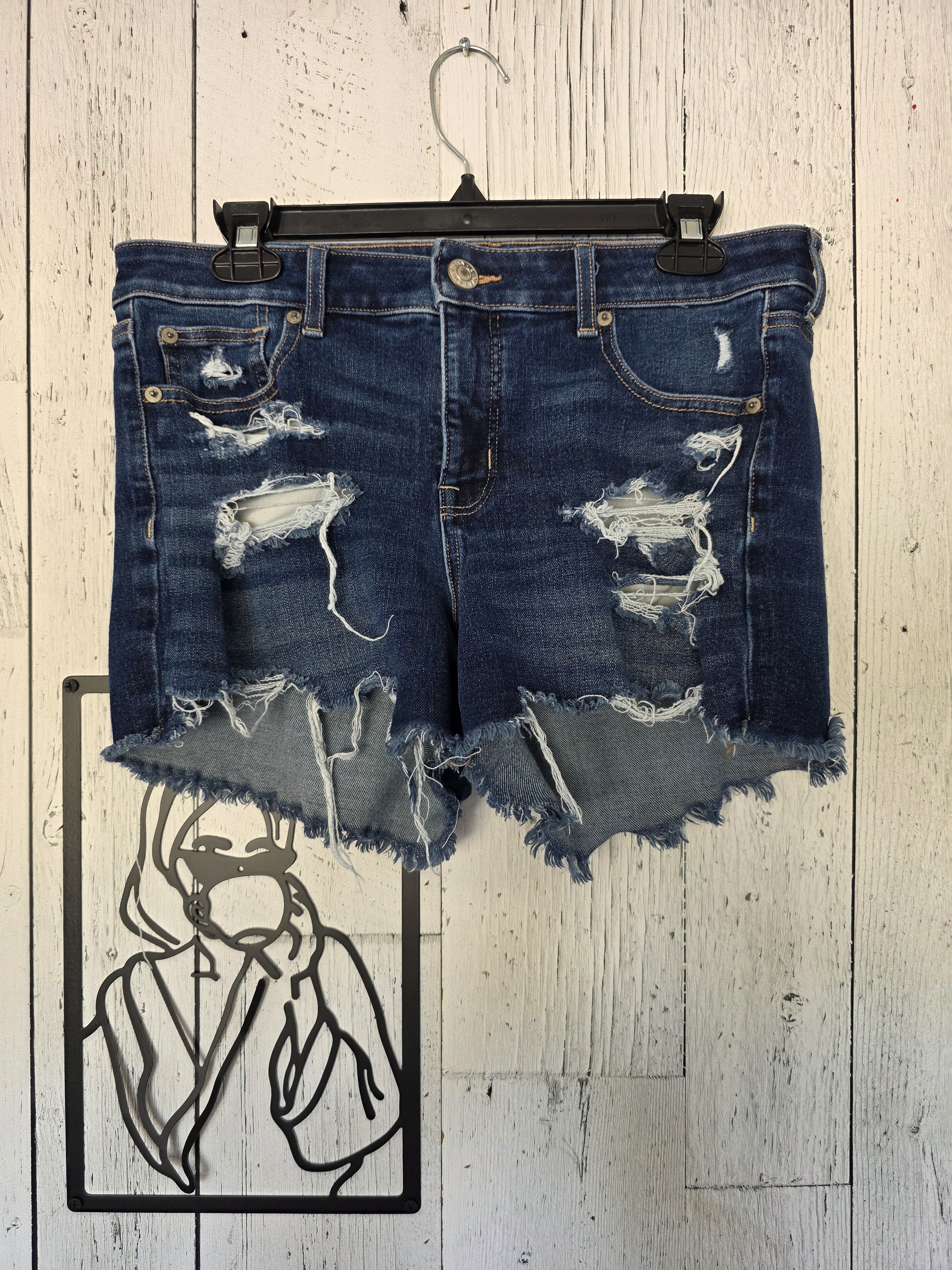 American Eagle The Dream Short Distressed Denim Shorts Size 10 Casual
